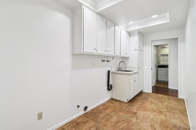 13080 Camino Del Valle, Poway CA: https://media.crmls.org/mediaz/6d92ee7b-f550-483a-931c-ec6fa6486793.jpg