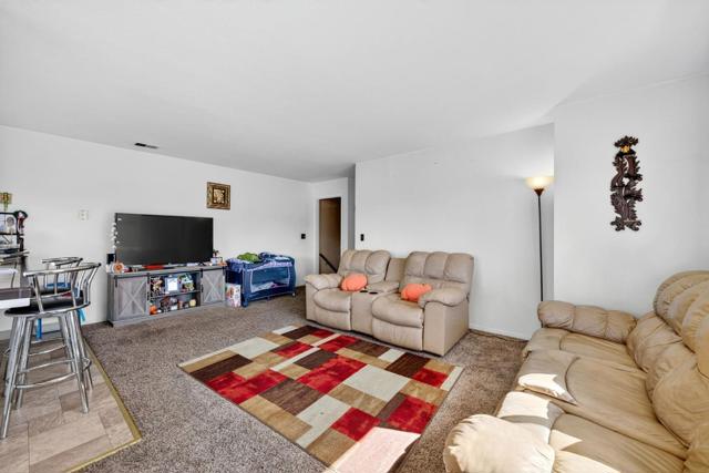 18848 Eisenhower Street, Salinas CA: https://media.crmls.org/mediaz/6d9389fc-bae4-4897-b7e6-8babf782628d.jpg