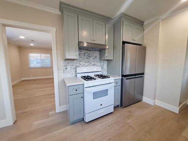 155 Nob Hill Terrace, Morgan Hill CA: https://media.crmls.org/mediaz/6d93a619-18ff-4b1a-846c-69610593ead5.jpg