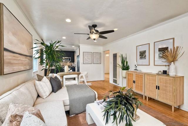 2222 Bolinas St, San Diego CA: https://media.crmls.org/mediaz/6d93e437-46a7-403e-82dc-44b1a508e463.jpg