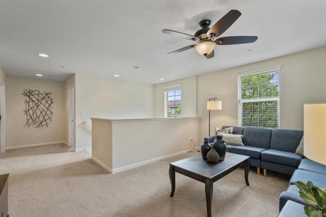 130 Lusitano Way, Gilroy CA: https://media.crmls.org/mediaz/6d9429dd-cb9d-49b8-a5f5-95728cd522e2.jpg