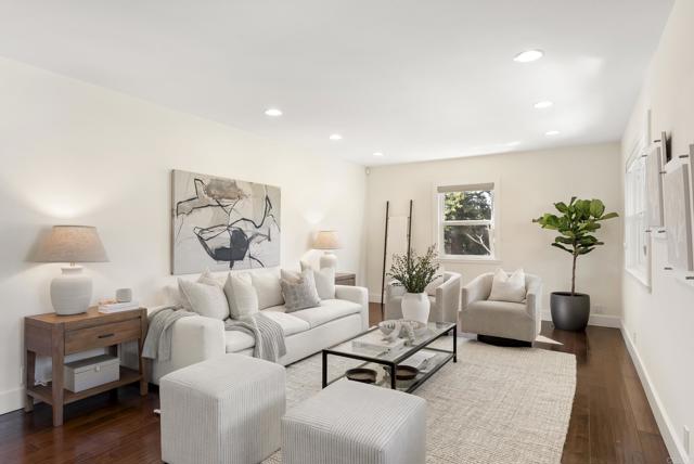 Detail Gallery Image 16 of 42 For 871 Tarento Dr, San Diego,  CA 92106 - 4 Beds | 3 Baths