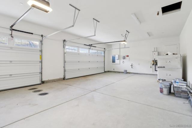 15123 Larchmont St, Poway CA: https://media.crmls.org/mediaz/6d951ee5-036a-4c83-8146-5c16fb143ce9.jpg