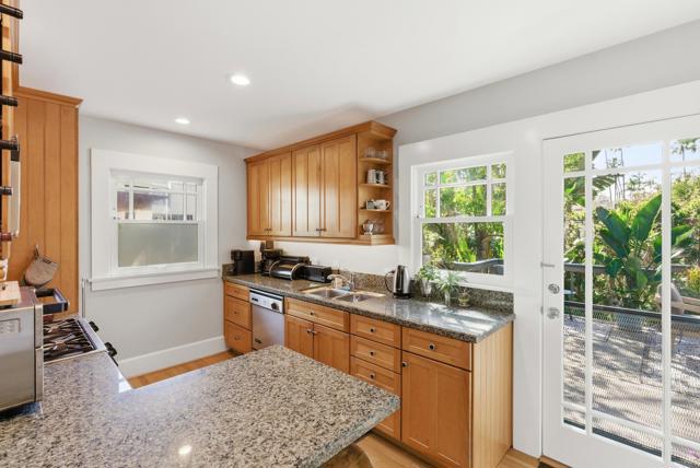 Detail Gallery Image 19 of 44 For 4262 Sierra Vista, San Diego,  CA 92103 - 2 Beds | 1/1 Baths