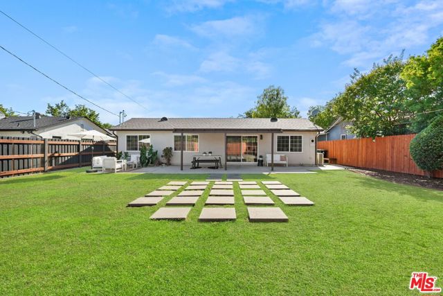 6520 Debs Avenue, West Hills CA: https://media.crmls.org/mediaz/6d9759d8-bda5-4000-9021-677dca852042.jpg