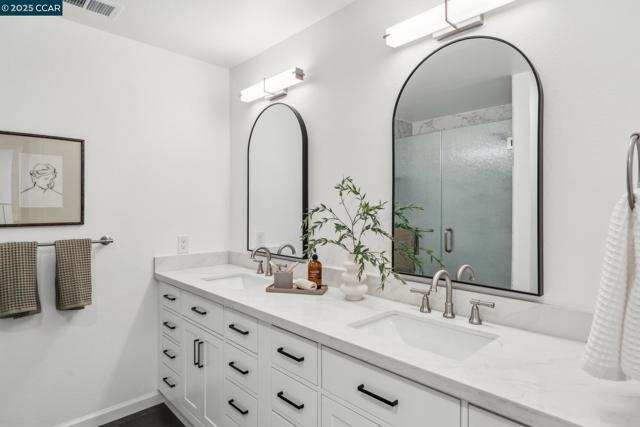 1560 Gilboa Dr, Walnut Creek CA: https://media.crmls.org/mediaz/6d98a380-561c-4177-adf2-1066b7997898.jpg