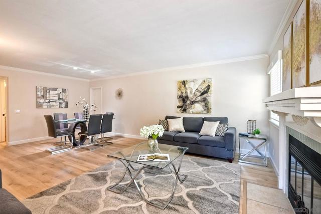 4240 Porte De Palmas, San Diego CA: https://media.crmls.org/mediaz/6d9a8e29-89d9-4b61-977e-183d7f2b097c.jpg