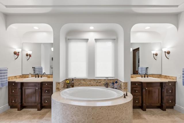 Detail Gallery Image 33 of 49 For 4229 Bridlewood Rd, Fallbrook,  CA 92028 - 4 Beds | 3/1 Baths