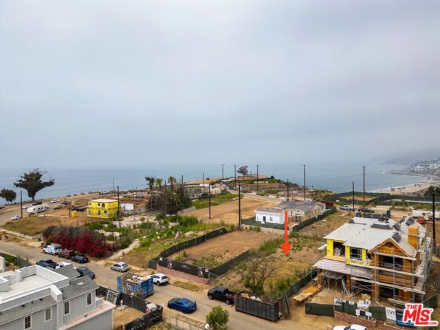 335 Beirut Avenue photo 7