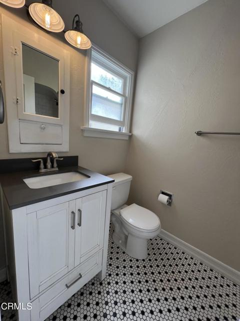 Detail Gallery Image 11 of 21 For 2053 Pierpont Bld #B,  Ventura,  CA 93001 - 1 Beds | 1 Baths