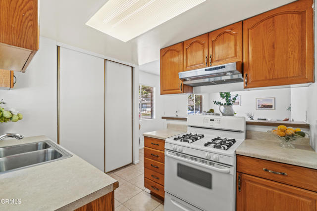 Detail Gallery Image 9 of 19 For 2585 Rudder Ave, Port Hueneme,  CA 93041 - 2 Beds | 1 Baths
