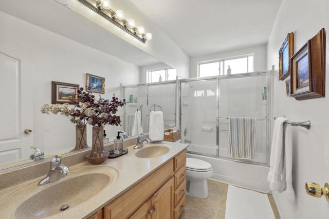 Detail Gallery Image 22 of 45 For 32147 Corte Florecita, Temecula,  CA 92592 - 5 Beds | 3 Baths