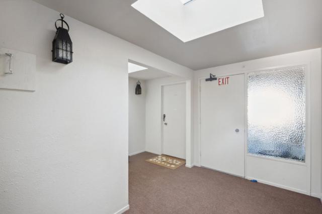 3860 Fairfax Way, South San Francisco CA: https://media.crmls.org/mediaz/6da13d05-b381-49cc-8c2d-c169f12678d3.jpg