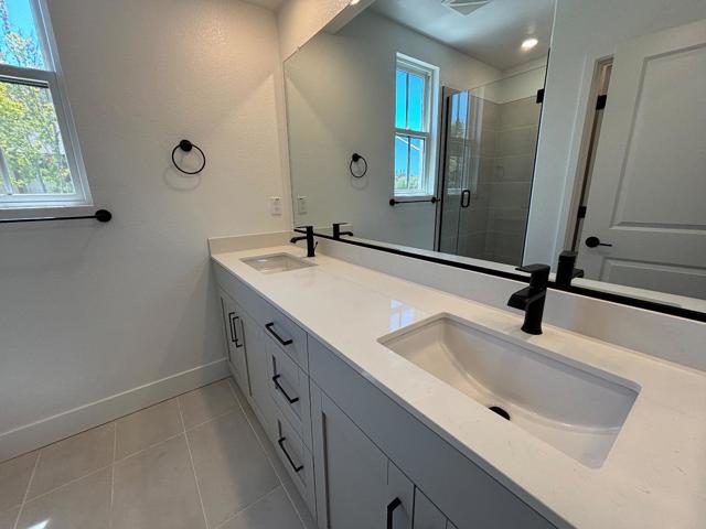 598 S Rengstorff Avenue, Mountain View CA: https://media.crmls.org/mediaz/6da2b22c-a995-499c-b97c-99a5d2720c55.jpg