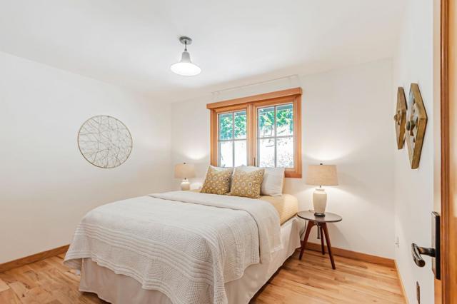 17900 China Grade Road, Boulder Creek CA: https://media.crmls.org/mediaz/6da4f350-1a67-482c-812b-7daf1fb62461.jpg