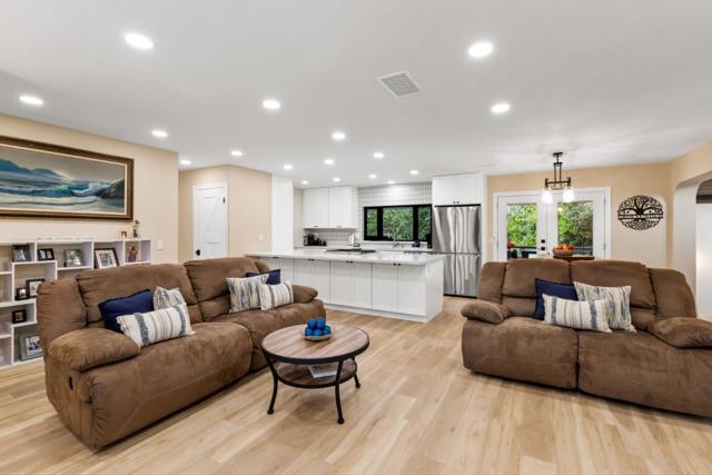 2040 Marsala Circle, Monterey CA: https://media.crmls.org/mediaz/6da52087-a82e-4348-b479-08b8ea905edb.jpg