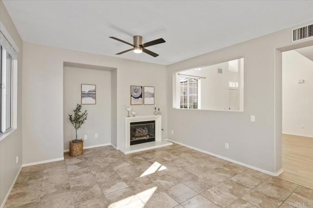 Image 16 of 47 For 230 Venetia Way