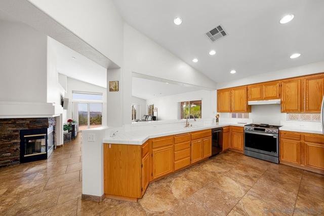 2617 LOBELIA RD, Alpine CA: https://media.crmls.org/mediaz/6da6258b-13cd-421f-a0ad-7141617f89a3.jpg