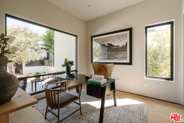 819 N Ogden Drive, Los Angeles CA: https://media.crmls.org/mediaz/6da67aea-b0eb-4655-a427-7fe6f8c84cd4.jpg