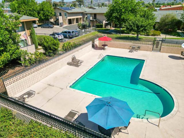 540 Oakdale Lane, El Cajon CA: https://media.crmls.org/mediaz/6da7fa42-4bac-4fa0-9f07-3c8f191eb581.jpg