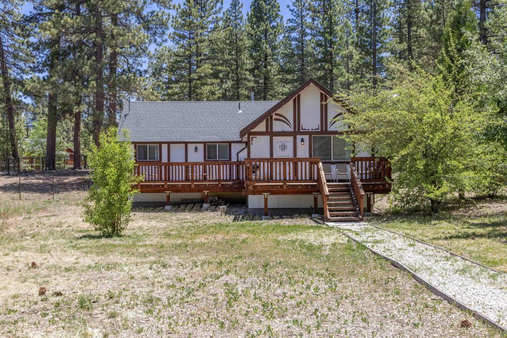 39978 Hillcrest Drive
