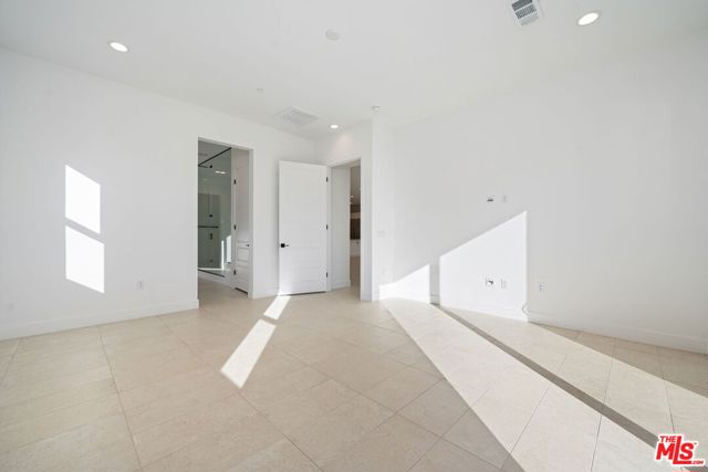 57660 Cherrywood Place, La Quinta CA: https://media.crmls.org/mediaz/6da96697-a072-44b4-aa96-a2d32e3f002c.jpg