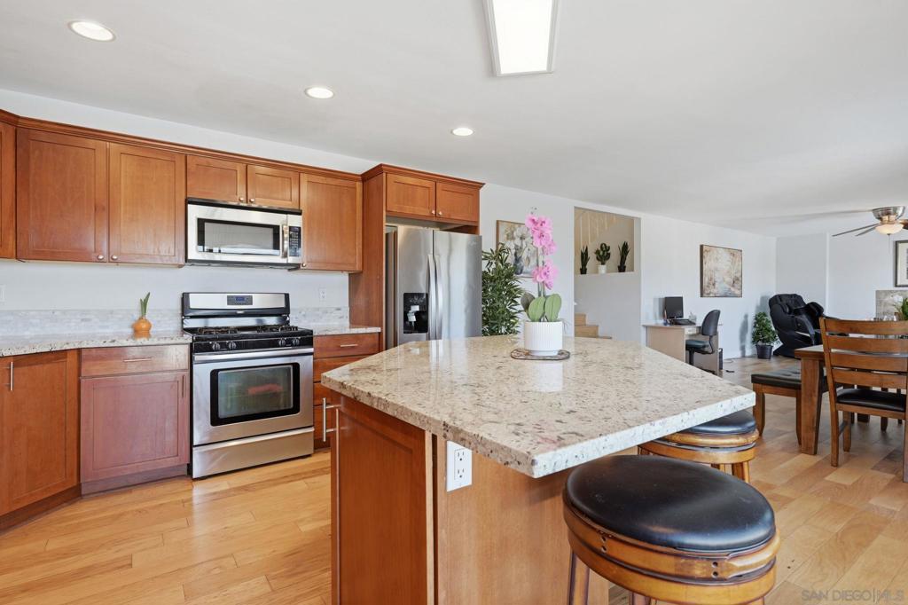 654 Schafer Place - photo 11