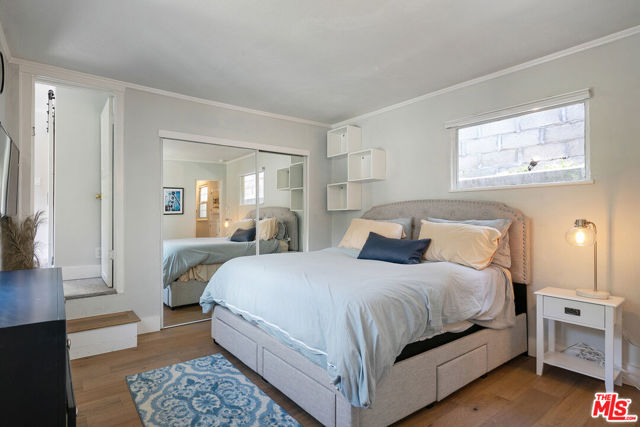 2059 Laurel Canyon Boulevard, Los Angeles CA: https://media.crmls.org/mediaz/6daabc37-d0e7-4938-b7d1-0104fea29f34.jpg