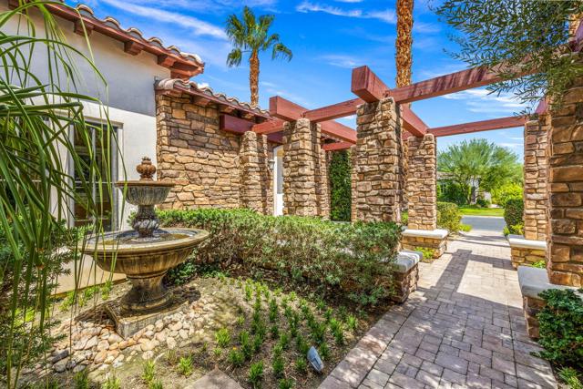 54195 Alysheba Drive, La Quinta CA: https://media.crmls.org/mediaz/6daadeb7-e117-4c8d-90aa-df73af9df918.jpg