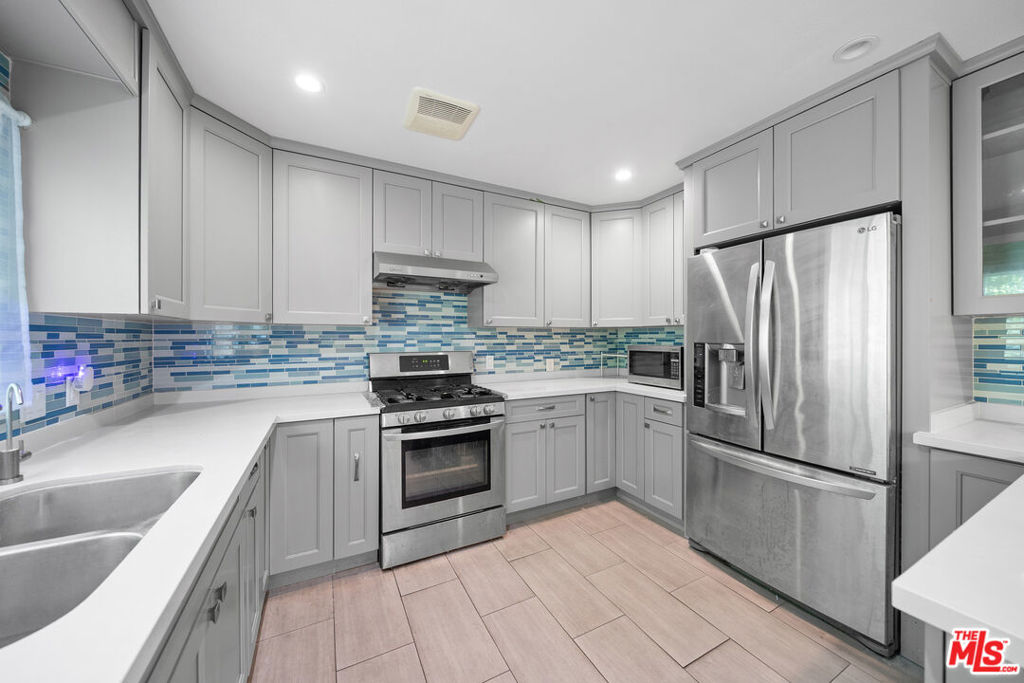 MLS #25618455 image #14