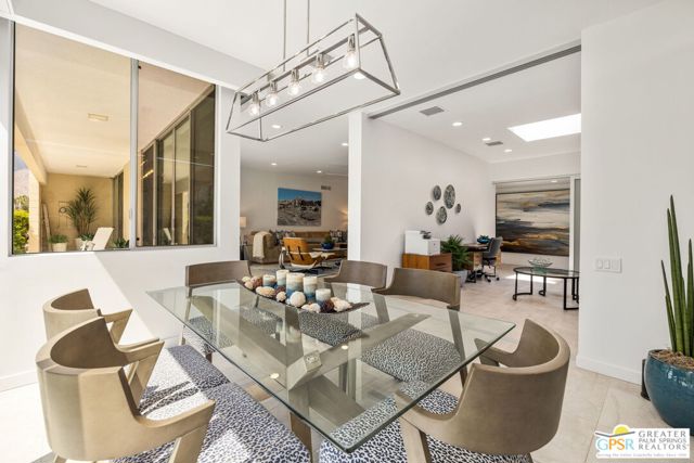 207 Desert Lakes Drive, Palm Springs CA: https://media.crmls.org/mediaz/6dab4160-3595-48cc-9609-463c80a291a6.jpg