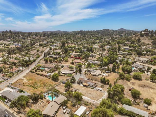1904 Grove Road, El Cajon CA: https://media.crmls.org/mediaz/6dab9258-f05c-4eb4-8969-31e000ce312f.jpg