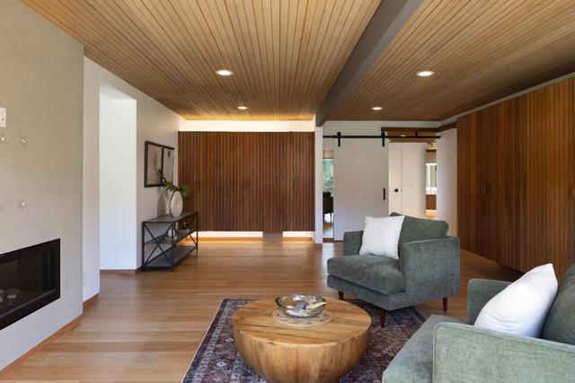 332 W Carmel Valley Road, Carmel Valley CA: https://media.crmls.org/mediaz/6dabe826-1edd-4718-ade4-8f35a9173b19.jpg