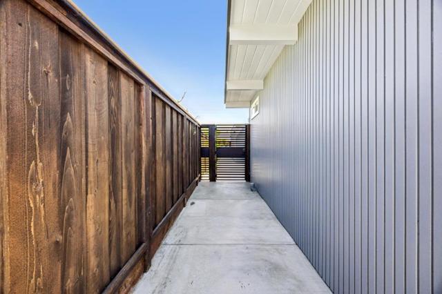 683 Vanessa Drive, San Mateo CA: https://media.crmls.org/mediaz/6dac601e-c7a1-4d76-bb29-bfb66fc781ab.jpg
