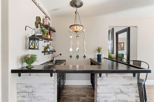 Detail Gallery Image 20 of 56 For 2763 Canyon Oak Pl, Escondido,  CA 92029 - 5 Beds | 3 Baths