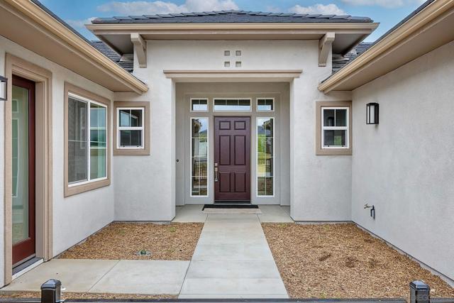 29527 Viking View Ln, Valley Center CA: https://media.crmls.org/mediaz/6dae79d3-0726-4ca1-8005-0abe2c9e7bf4.jpg
