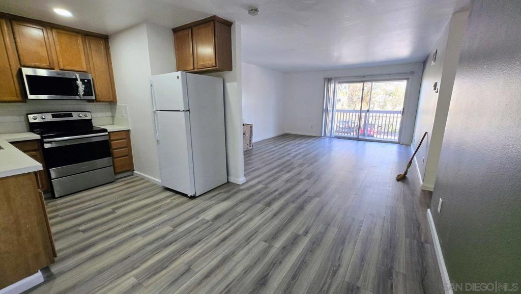6333 College Grove Way - photo 19