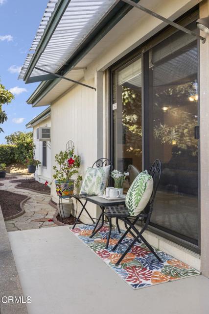 Detail Gallery Image 52 of 69 For 36 Poinsettia Gardens Dr, Ventura,  CA 93004 - 2 Beds | 2 Baths