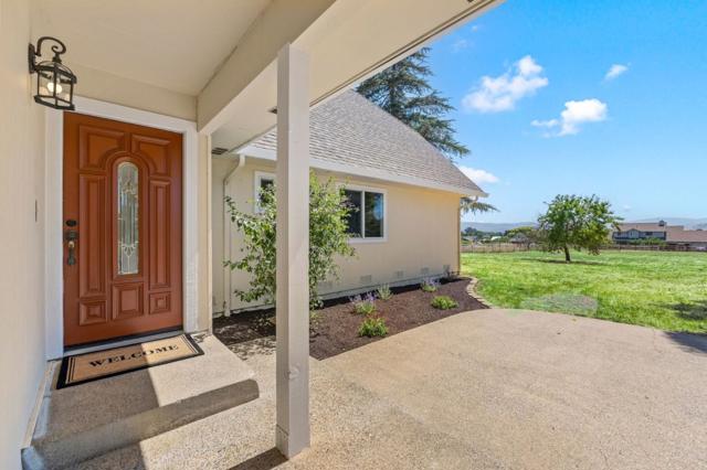10980 New Avenue, Gilroy CA: https://media.crmls.org/mediaz/6db05f51-a2e2-4b32-a819-a9a54ea062f3.jpg