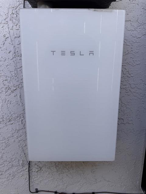 554 7Th St, Imperial Beach CA: https://media.crmls.org/mediaz/6db0e7a5-9607-44aa-af34-defc815b3b0e.jpg