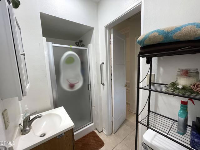 136 S Roosevelt Avenue, Oxnard CA: https://media.crmls.org/mediaz/6db1666f-849c-40d9-a283-eb8bfd75b0cf.jpg