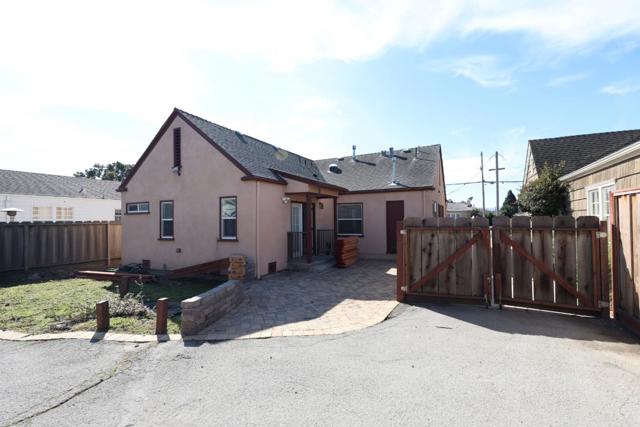 123 Chestnut Street, Salinas CA: https://media.crmls.org/mediaz/6db2010d-7959-4ac1-8296-9b135931eabf.jpg
