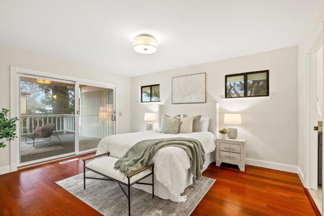 320 Cliff Drive, Aptos CA: https://media.crmls.org/mediaz/6db22ca5-69d7-41a0-8d47-e92a6e071d7e.jpg