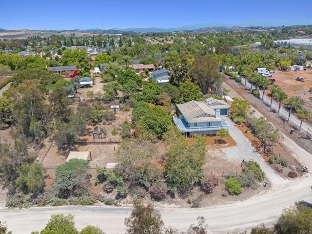 Detail Gallery Image 37 of 46 For 2835 Guajome Lake Rd, Oceanside,  CA 92057 - 3 Beds | 2 Baths