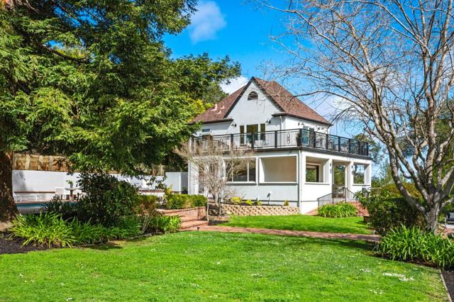 760 Chateau Drive, Hillsborough CA: https://media.crmls.org/mediaz/6db42e33-94f0-4bb9-ae8f-61b1e24d1bb4.jpg