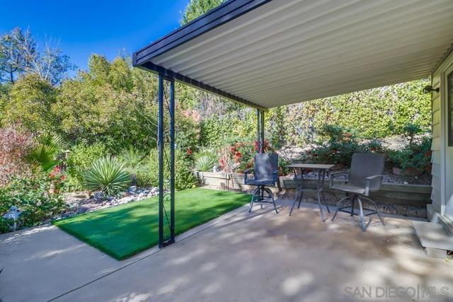 18218 Paradise Mountain Road, Valley Center CA: https://media.crmls.org/mediaz/6db52732-b2f5-4dca-9784-4afb45a2520b.jpg