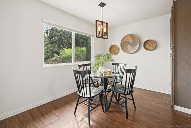 6224 Caminito Juanico, San Diego CA: https://media.crmls.org/mediaz/6db75019-37f6-42d6-a3b1-bd6b0d516752.jpg