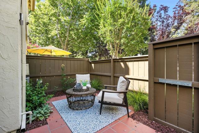 2074 Foxhall Loop, San Jose CA: https://media.crmls.org/mediaz/6db8a628-8849-4921-af44-703120596e41.jpg