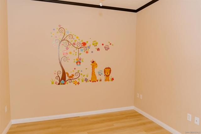 1240 India St, San Diego CA: https://media.crmls.org/mediaz/6db9c598-a511-4398-8ebc-3af97c7ace2f.jpg
