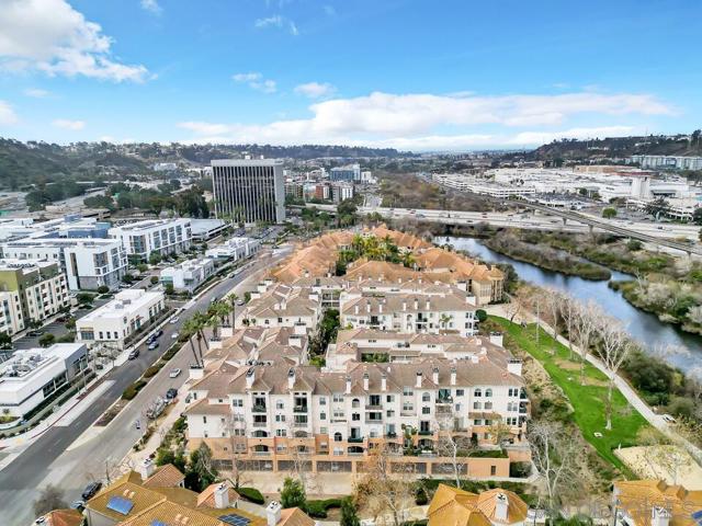 640 Camino De La Reina, San Diego, California 92108, 2 Bedrooms Bedrooms, ,2 BathroomsBathrooms,Condominium,For Sale,Camino De La Reina,250018529SD